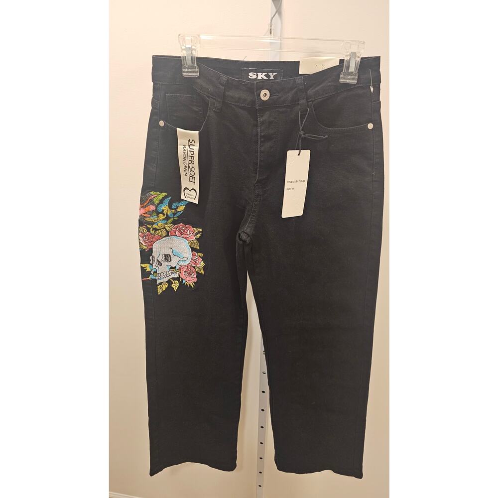 Sky Premium Collection Rayon Women's Skulls & Roses Jeans Black Size 11 NWT Y2K
